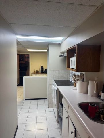 For Lease - 47 Parkview Place Unit# Bsmt, Brampton, Ontario - Photo 5