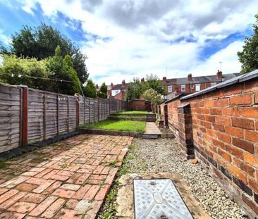 2 bedroom terraced house to rent - Photo 4