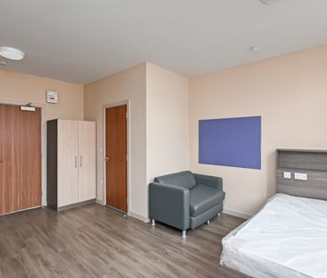 1 bedroom studio apartment to rent - Photo 2