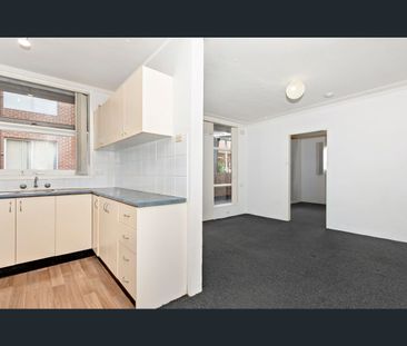6/42 Bellevue Street, North Parramatta, NSW 2151 - Photo 4