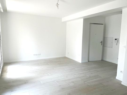 Location Appartement 2 pièces 55m² BOISSY ST LEGER 94470 - Photo 1