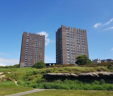 The Cliff, Wallasey, 2 bedroom, Flat - Purpose Built - Photo 6