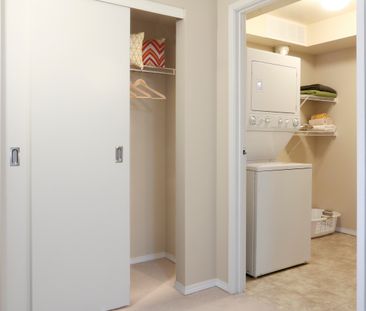 Kenwood Court - Photo 1