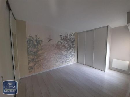 Location Appartement 2 pièces 43m² PERIGUEUX 24000 - Photo 2