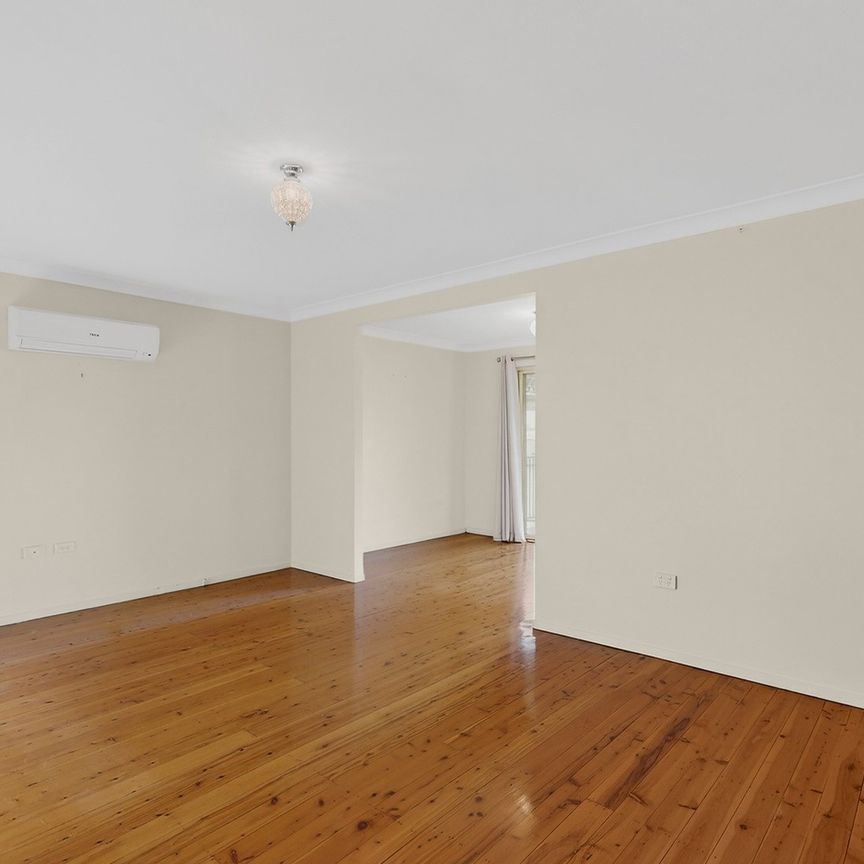 10 Shiraz Place, Eschol Park NSW 2558 - House For Rent | Domain - Photo 1
