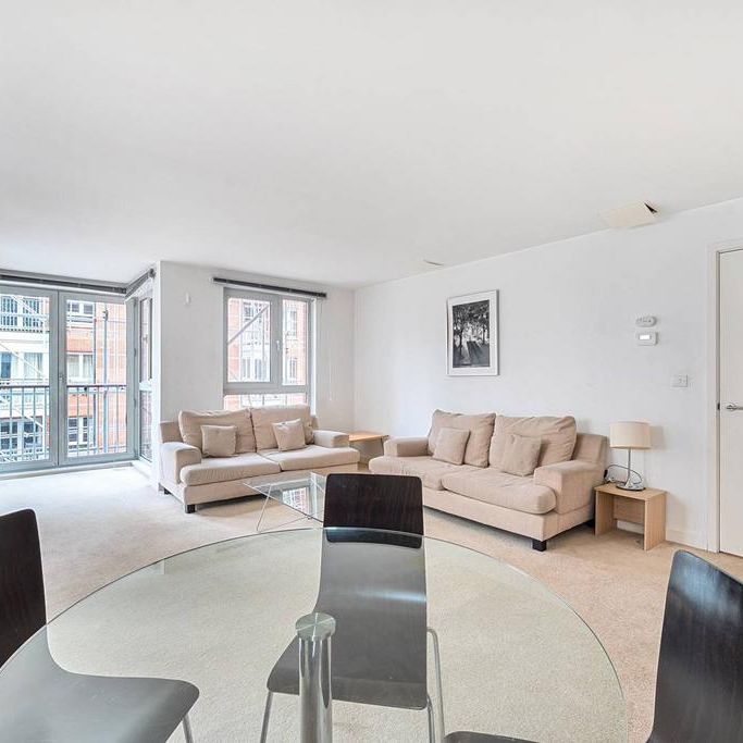 2 bedroom flat to rent - Photo 1