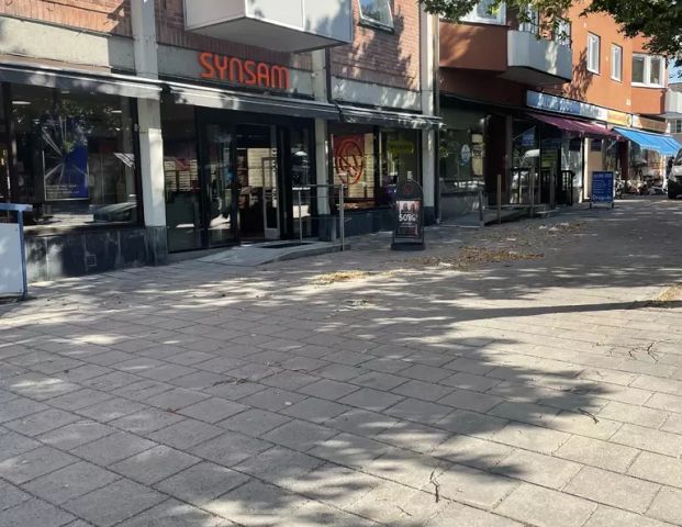 2 rok Hyttgatan 32, Objekt 08-3221 - Photo 1