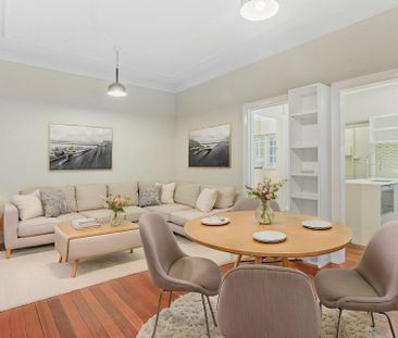 Charming Character Apartment with Private Courtyard in Prime New Fa... - Photo 2