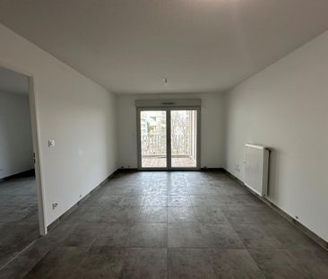 location Appartement T2 DE 41.95m² À TOULOUSE - Photo 1