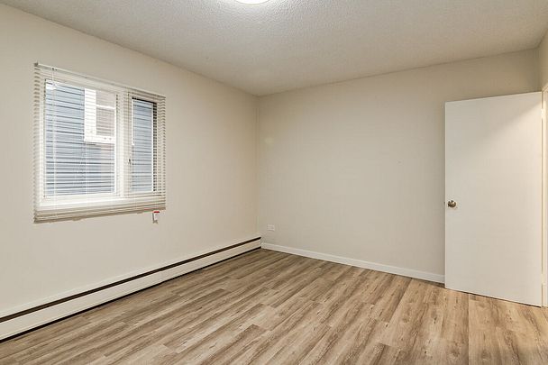 1028 13 Ave SW, Calgary - Photo 1