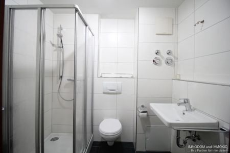 DG-Wohnung, Balkon und Bad mit Dusche, TG-Stellplatz - zu vermieten! - Photo 2