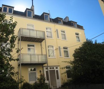 Wiesbaden"Rheingauviertel" Erstbezug nach Sanierung, 2-3 ZKB-Dachma... - Photo 4