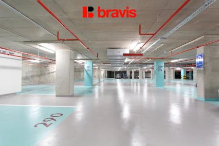 Pronájem nadstandardního bytu 3+kk s balkonem, garážovým stáním a sklepem, Palác Trnitá, Brno centrum - Photo 2