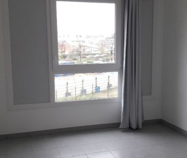 Location Appartement 20m² LYON 7ème - Photo 1