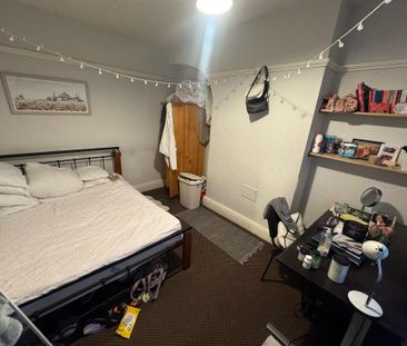 3 bedroom detached house to rent - Photo 5