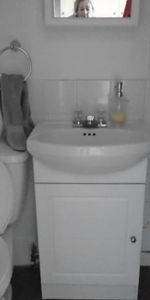 3 ½ 2172 Dézéry Montréal 4 électros Inclus Pour avril 26 - Photo 4