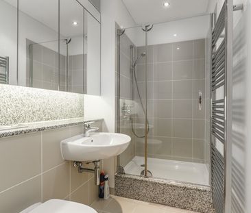 Cloncurry House, Spencer Dock, IFSC, Dublin 1, D01 N9X3 - Photo 1
