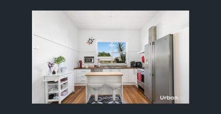 For Rent – Spacious 3-Bedroom Home with Modern Comforts. - Photo 3