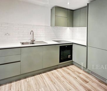 2 bedroom flat to rent - Photo 6