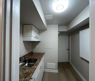 For Lease - 401 KITTRIDGE Road Unit# Bsmt, Oakville, Ontario - Photo 3