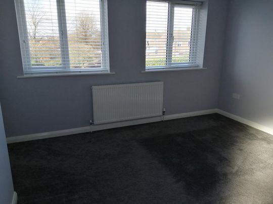 2 bedroom end of terrace house to rent - Photo 1