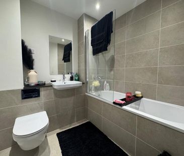 2 bedroom terraced house to rent - Photo 6