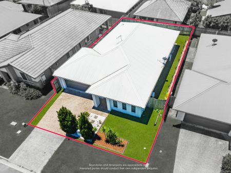 Family Home in Pimpama - Photo 2