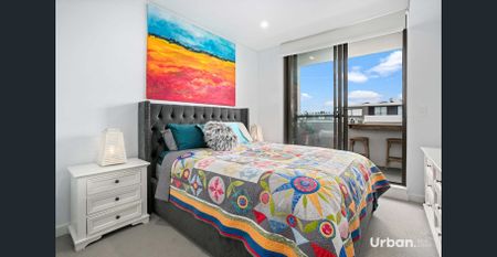 Top Floor With East Facing Balcony - Photo 2