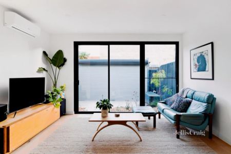 3 Bed, 2 Bath - Photo 2