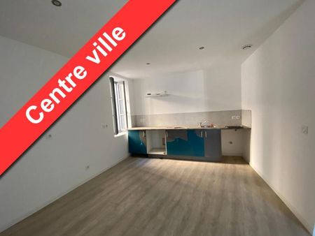 Location Appartement 3 pièces 72m² ST MAXIMIN LA STE BAUME 83470 - Photo 2