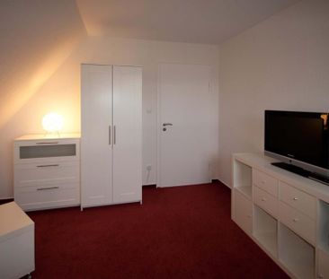 WG Zimmer für Finanzstudentin / Finanzschülerin ab Aug. 2026 - Photo 2