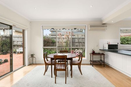 2/43 Albert Street, Mount Waverley - Photo 3