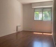 Location appartement t2 43 m² à Bordeaux (33000) Saint-Bruno-Saint-... - Photo 2