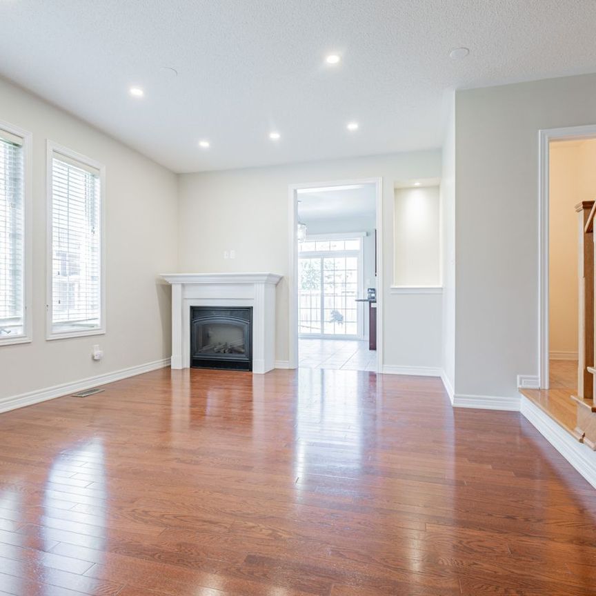 For Lease - 4399 Trail Blazer Way, Mississauga, Ontario - Photo 1