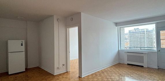 1 CH - 1 SDB - Montréal - $1,560 /mo - Photo 2