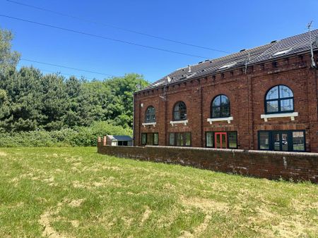 3 bedroom terraced house to rent - Photo 3