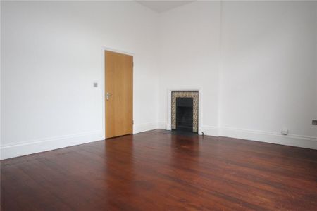3 bedroom apartment to rent - Photo 4