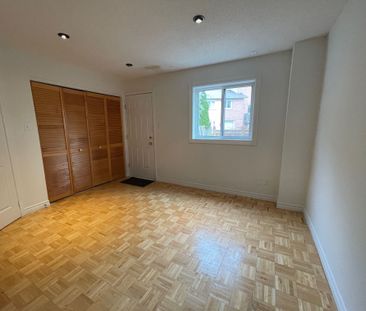 For Lease - 68 Rougehaven Way, Markham, Ontario - Photo 5