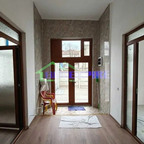 Casa de inchiriat zona CENTRU - Photo 1