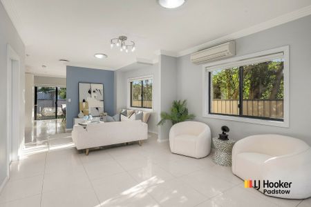 Contemporary Family Living - Photo 2