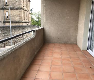 Location Appartement 4 pièces 78m² AUBENAS 07200 - Photo 6