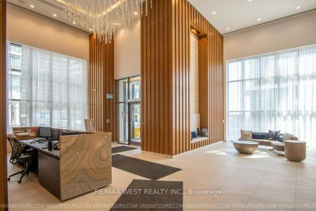 For Lease - 70 Annie Craig Drive Unit# 1706, Toronto, Ontario - Photo 4