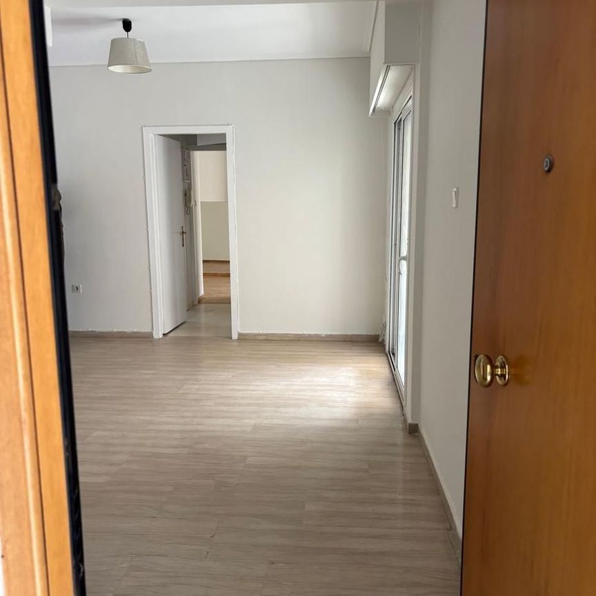 Διαμέρισμα για ενοικίαση Τροκαντερό (Παλαιό Φάληρο) - Photo 1