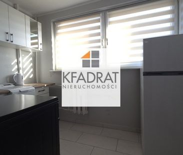 Ładna Kawalerka! 33 m2. Osobna kuchnia. - Фото 2