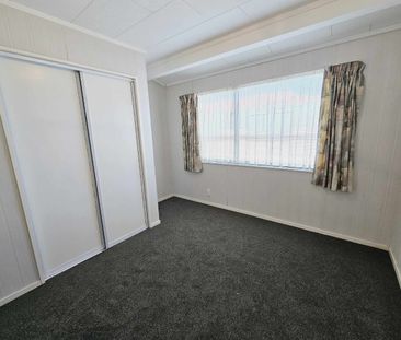 City Centre - 3 Bedrooms. - Photo 4