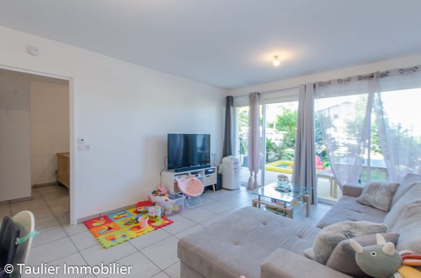 Location Appartement 2 pièces 57m² ST MARCELLIN 38160 - Photo 1