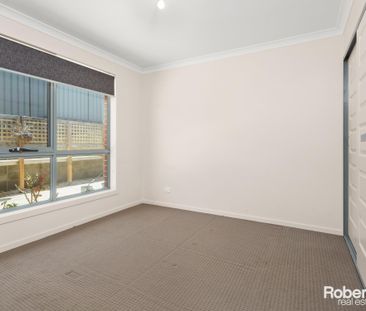 MODERN 2 BEDROOM UNIT IN RIVERSIDE - Photo 6