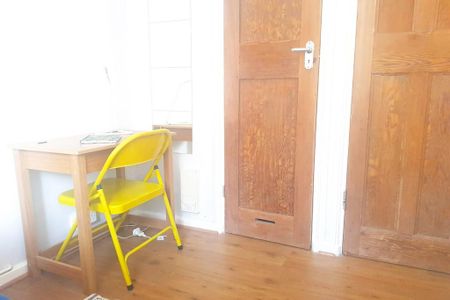 1 bedroom in a flat share to rent - Photo 4