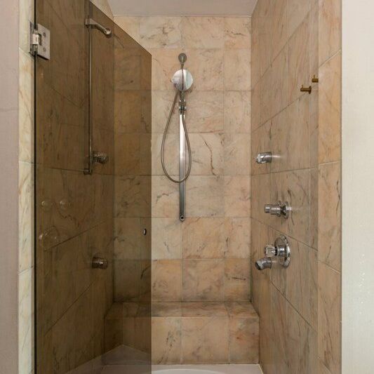 Sfeervolle Landelijke Villa met prachtige tuin en weide - Photo 1