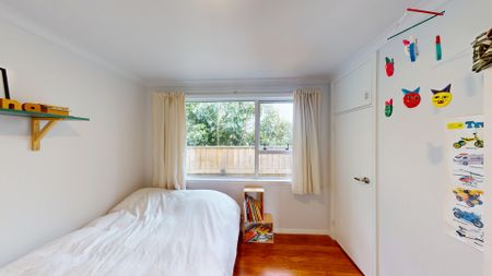 St Johns Hill - 2 Bedrooms - Photo 5